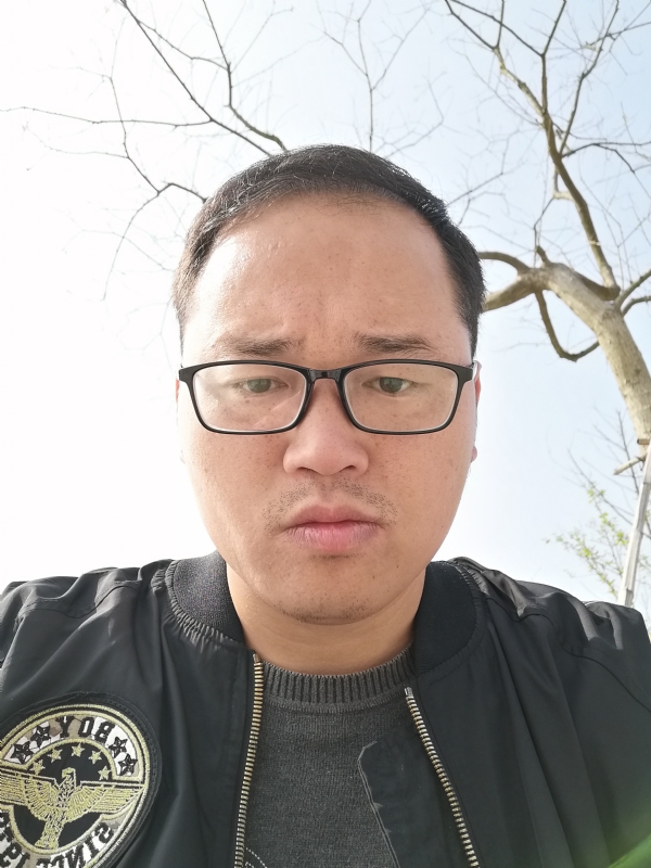 龙骑兵的第一张照片--芜湖闪婚服务中心